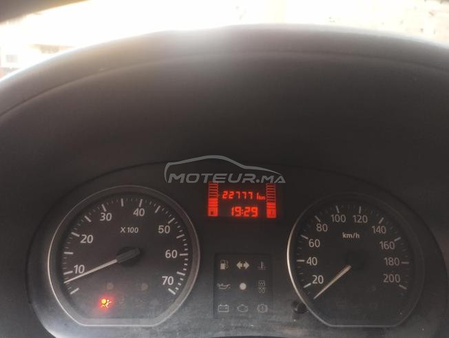 سيارة داسيا لوكان 