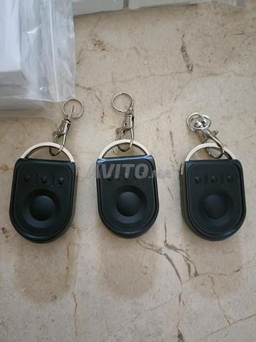 TÉLÉCOMMANDE SOMFY POUR GARAGE - 2