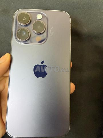 آيفون 14 برو شاحن ومحول أصليان
