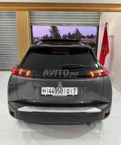 Peugeot 2008 CT modèle 2022 k 73