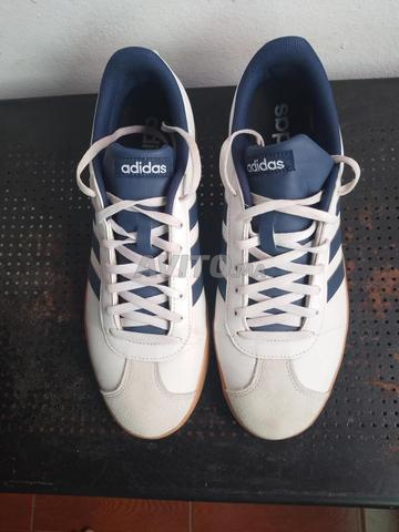 حذاء رياضي ADIDAS - 2
