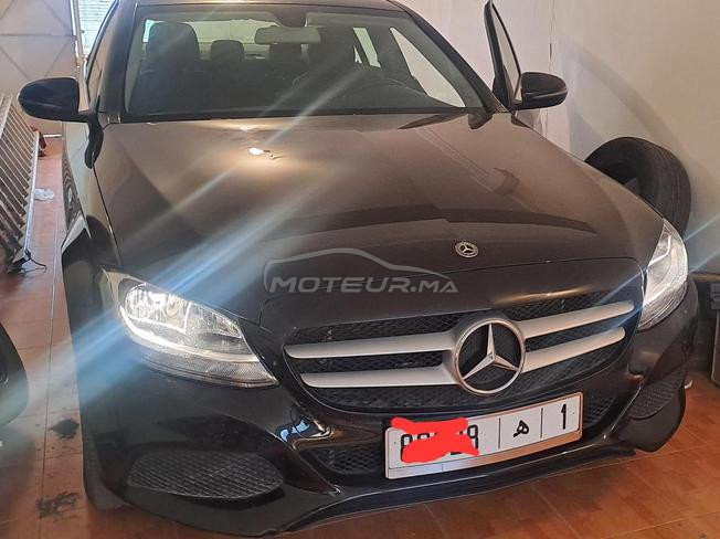 une très belle voiture toute neuf 