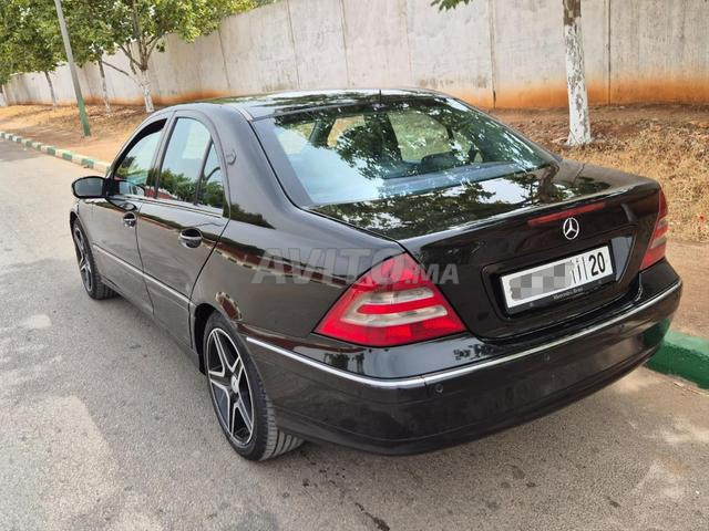 Mercedes 220 - 2