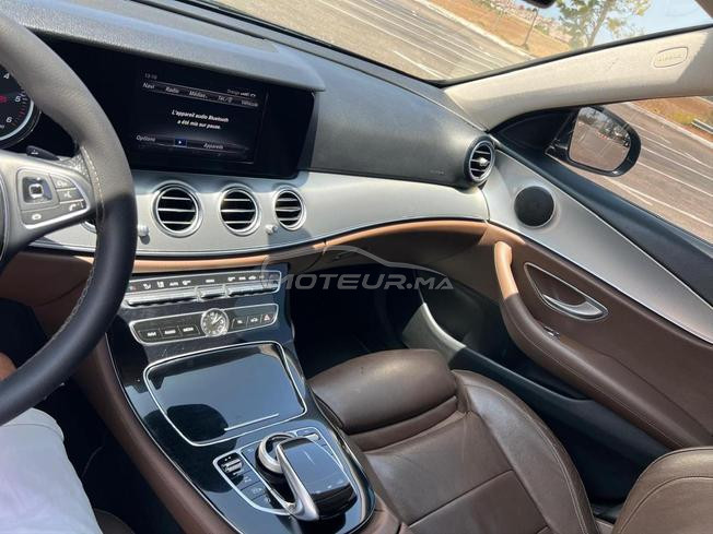 Mercedes Classe E 2016 Très Bon État 