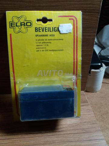 بطارية V12 ماركة Elro