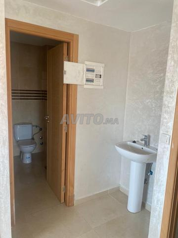 Appartement à louer 75 m² à Casablanca - 2