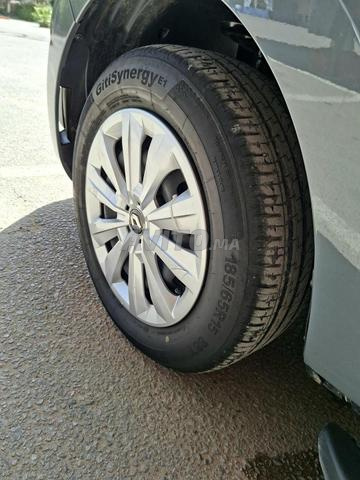 Excellente voiture neuve - 2