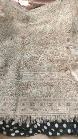 سجادة فارسية فاخرة من الحرير، أصلها من أصفهان
