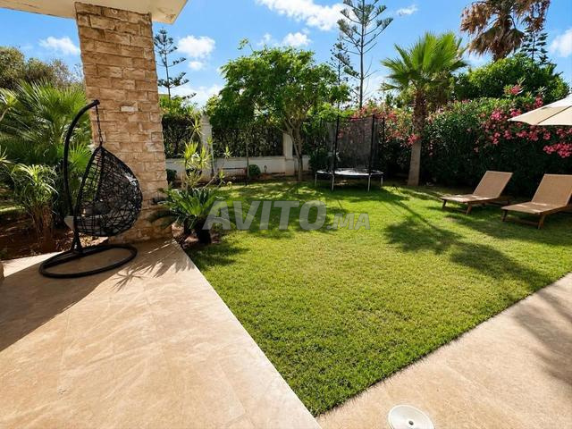 Villa à vendre 741 m² terrain et 600 m² construits - 2