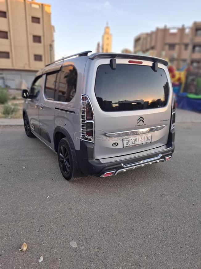 Citroën Berlingo 2021 – 110.000 km