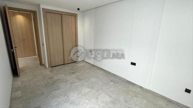 CMN-MA-2551 - Appartement à louer à Bd Abdelmoumen - 2