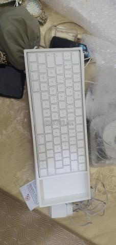 لوحة مفاتيح Apple Magic Keyboard AZERTY