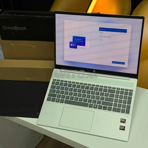 HP OMNIBOOK 5 OLED RYZEN 7 AI 350 32GB/1TB NVMe - 2
