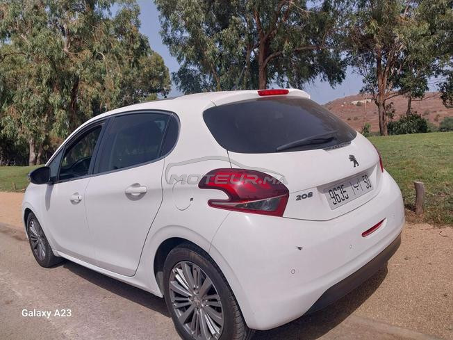 Peugeot 208 full options 
