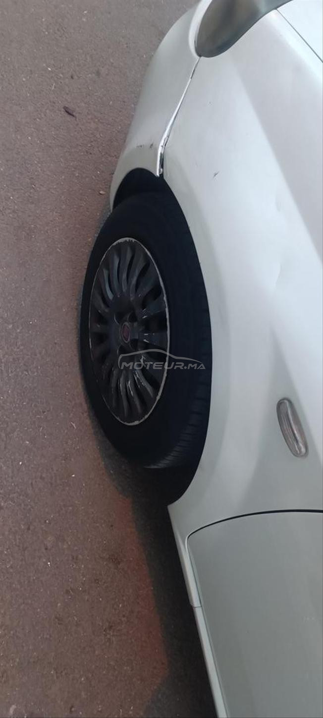 à vendre.                 