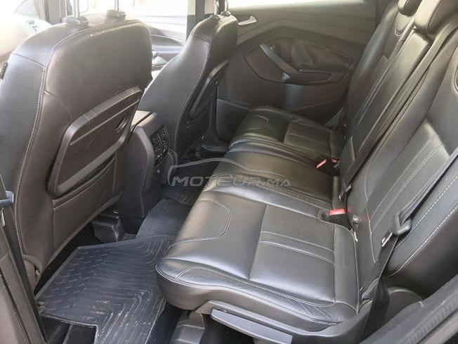 Ford kuga titanium