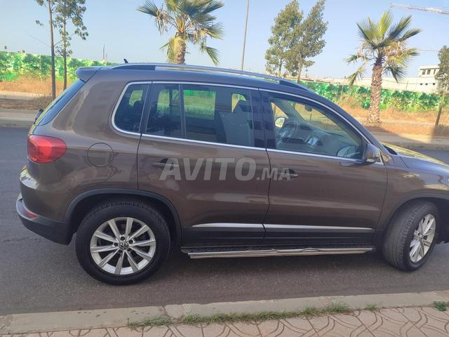 Volkswagen Tiguan - 2