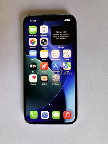 iPhone 14 - 2