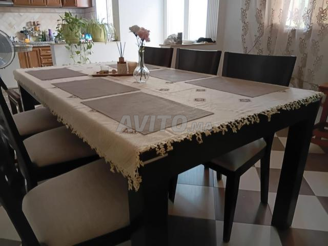 Table à manger - 2