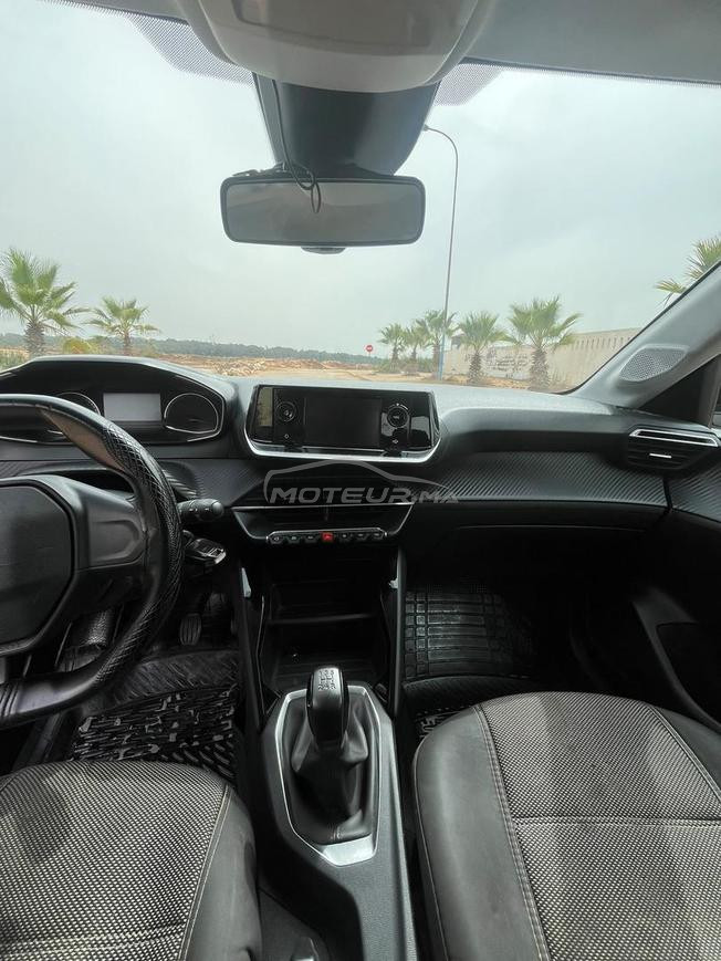 Peugeot 208 Essence Manuelle 2023 à Agadir