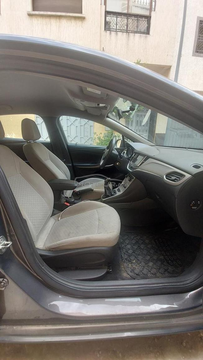 Opel Astra Diesel Manuelle 2016 à Meknès