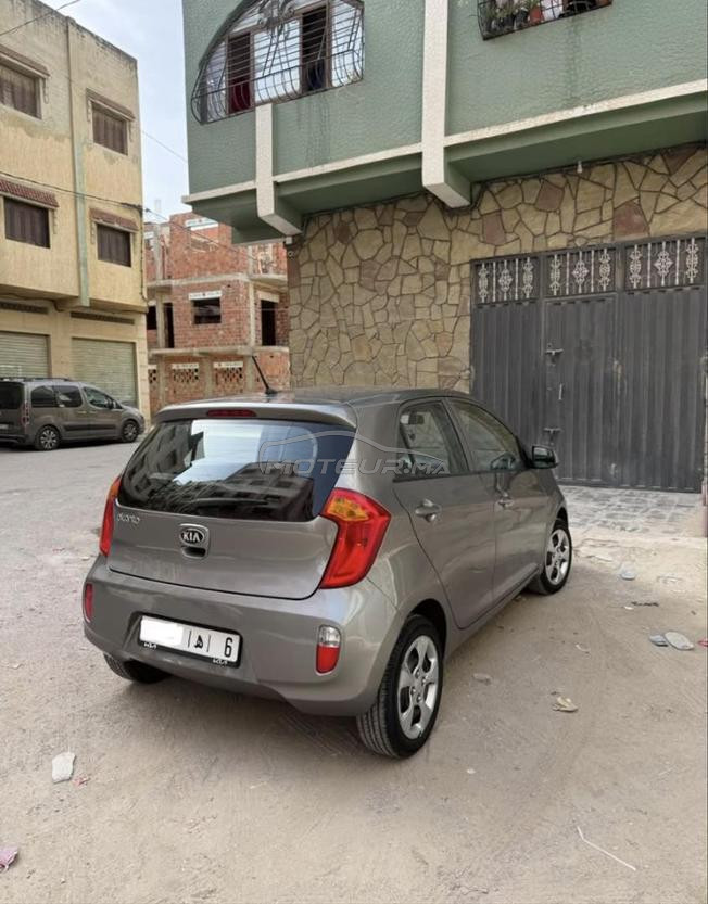Kia Picanto model 2015
