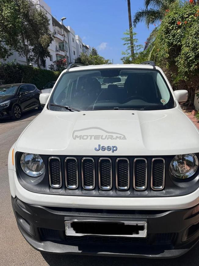 Jeep Renegade blanche 