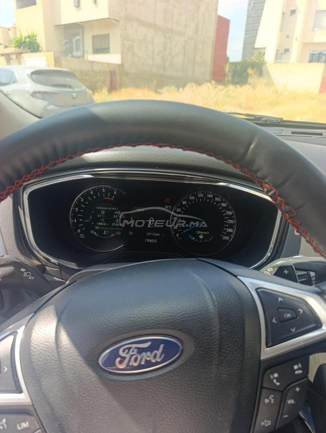 Belle voiture à vendre 