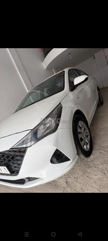Hyundai Accent Automatique 6 CV - 2