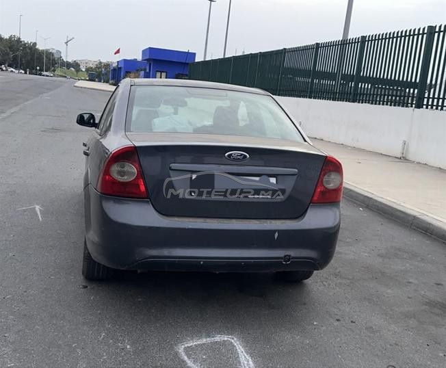 ford focus ghia