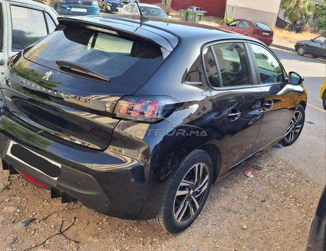 208 Peugeot 