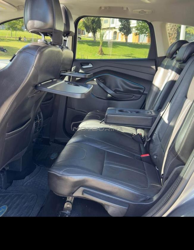 Ford Kuga titanium 