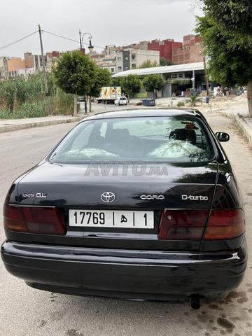 تويوتا كارينا E - 2