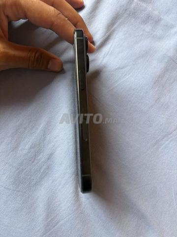 iPhone 16 Pro 128Go Batterie 100% - 2