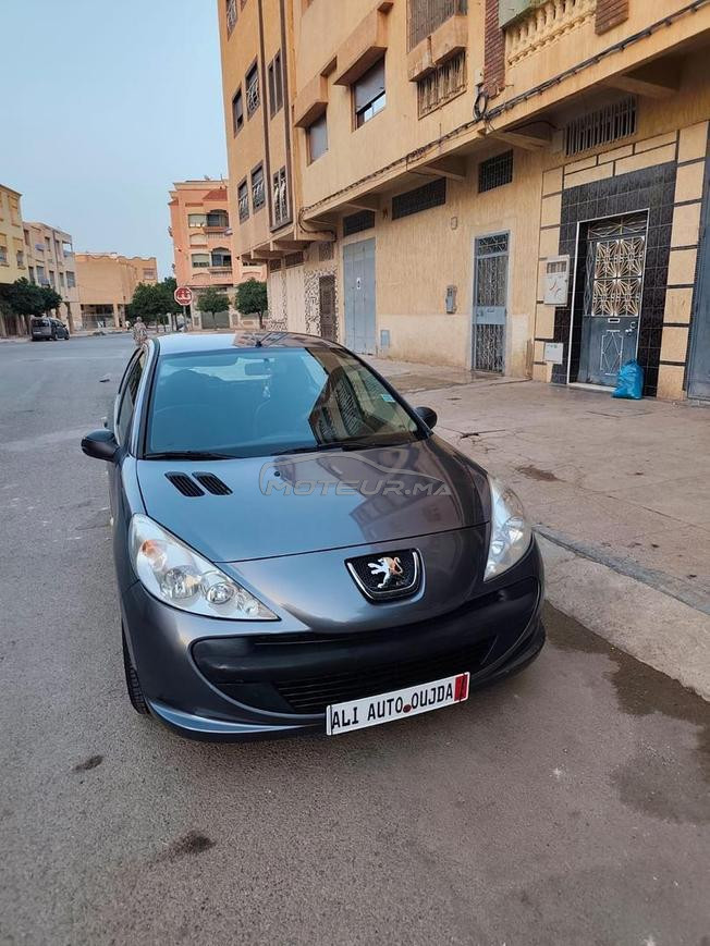 سياره إقتصادية للبيع إصونص
