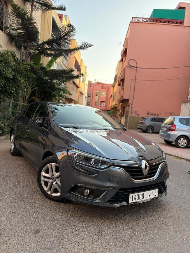 Megane 4 sedane 