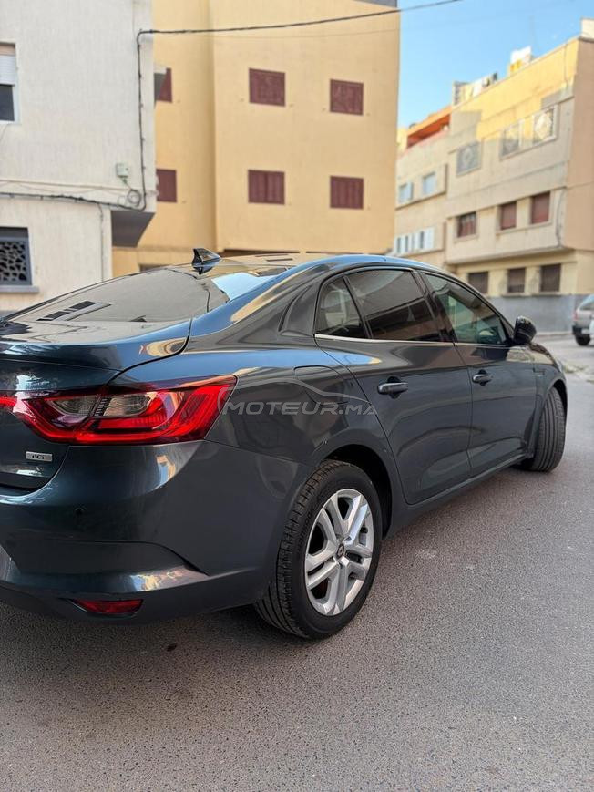 Megane 4 sedane 