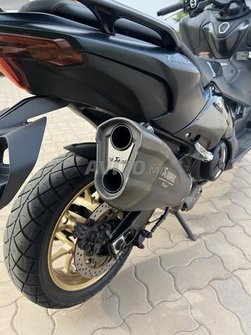 ياماها TMAX 560 - 2