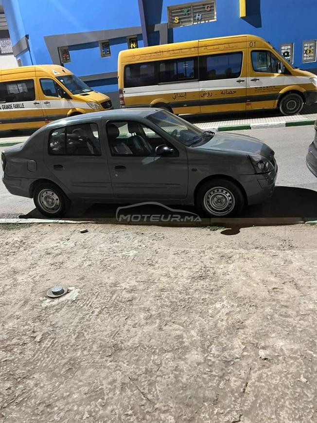 سيارة رونو للبيع 