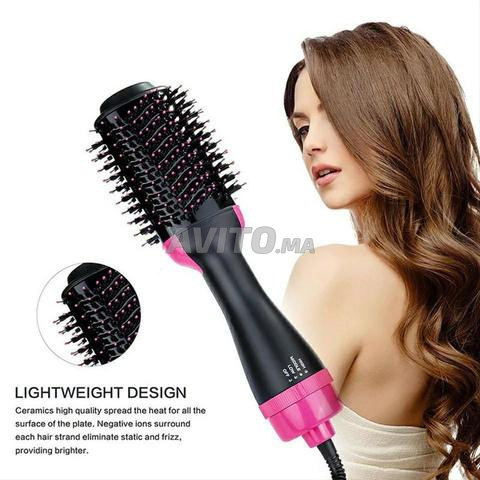 Brosse à cheveux séchante et coiffante One Step (One Shot) - 2