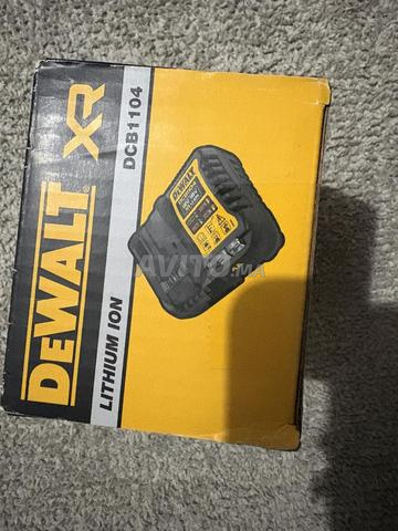 Chargeur DeWalt universel XR 12V 18V - 2