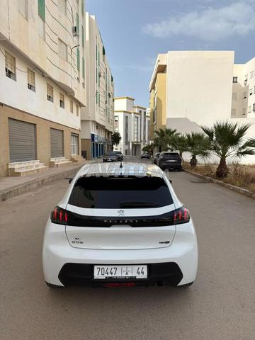 Peugeot 208 - 2