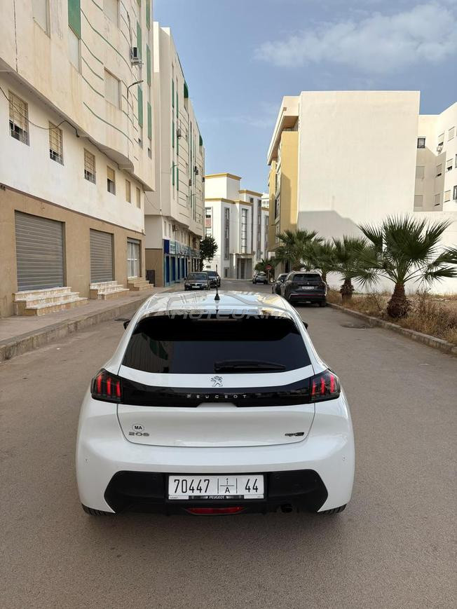 peugeut 208 