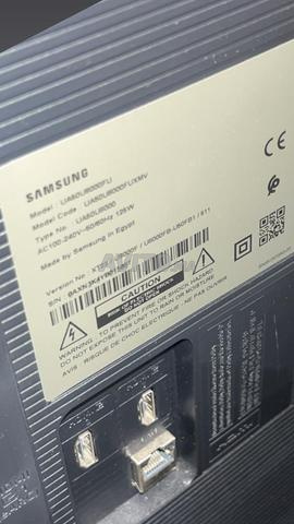 Télé Samsung 50 pouces - 2