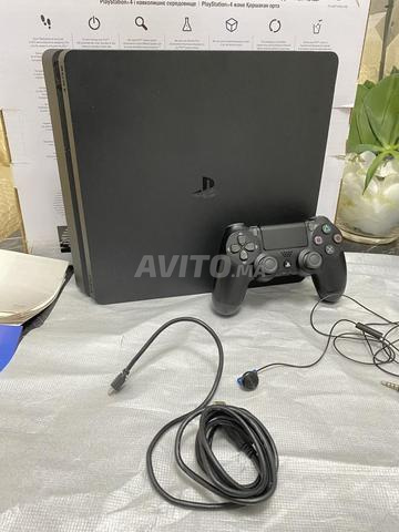 PS4 SLIM très bon état avec un compte PSN - 2