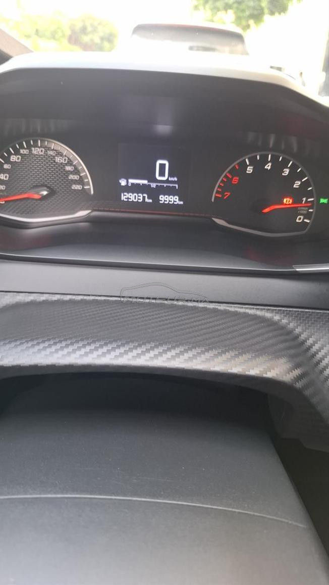 peugeut 208 