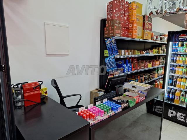 Magasin à vendre vide ou équipé - 2