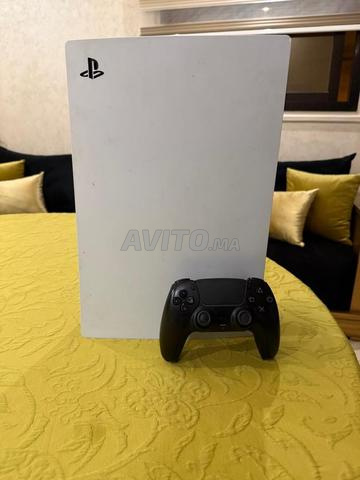 PS5 avec 1 manette - 2