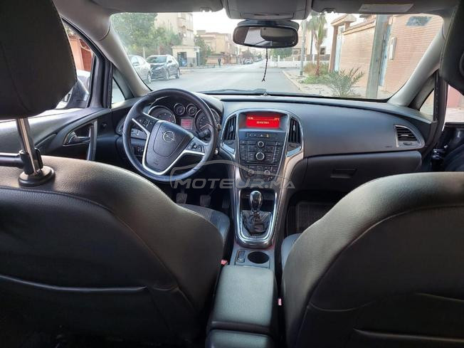À VENDRE – Opel Astra  2012 Diesel 