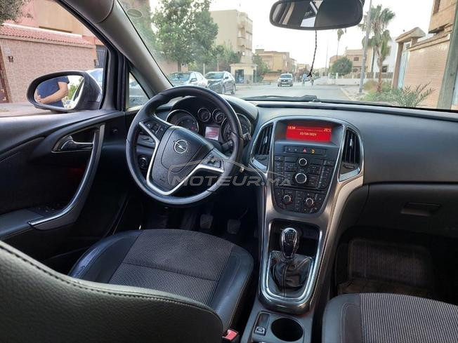 À VENDRE – Opel Astra  2012 Diesel 